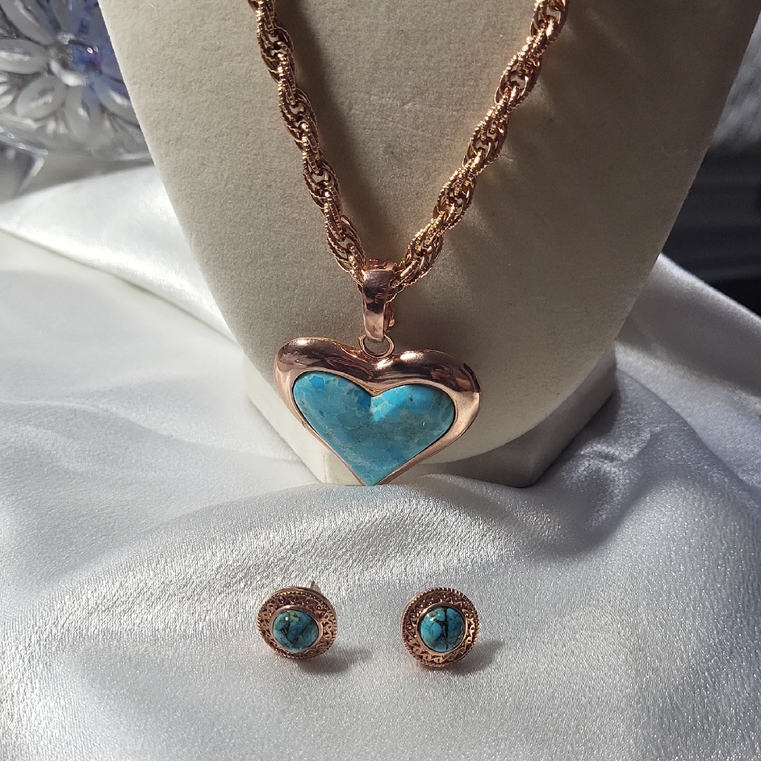 Bbj Copper &Turquoise Heart Pendant Necklace And Earring Set